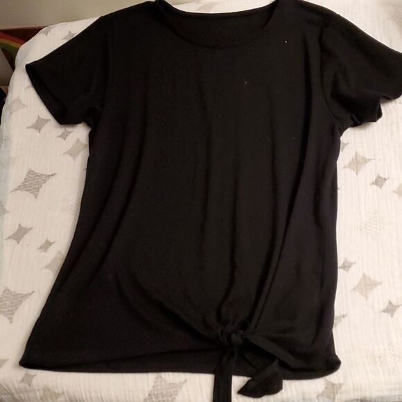 Tie front shirt - Picture 1 of 3